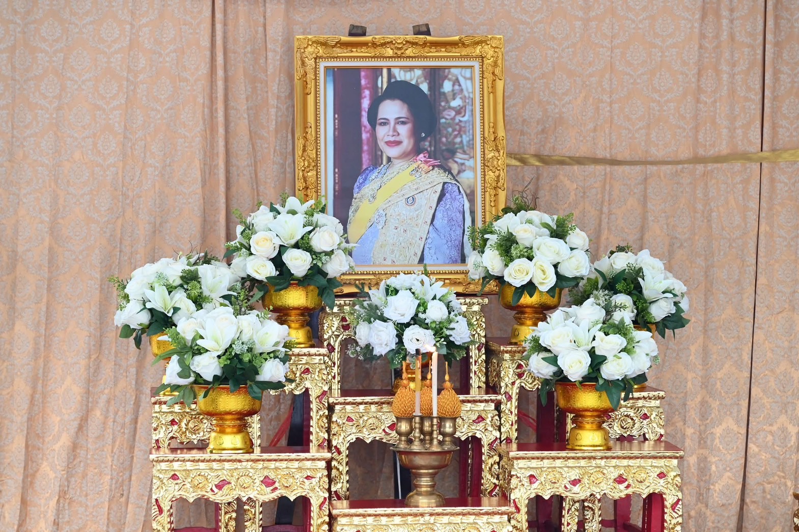 พิธีบำเพ็ญกุศลถวายพระราชกุศลครบ 7 วัน (สัตตมวาร) เนื่องในวันสวรรคต สมเด็จพระนางเจ้าสิริกิติ์ พระบรมราชินีนาถ พระบรมราชชนนีพันปีหลวง