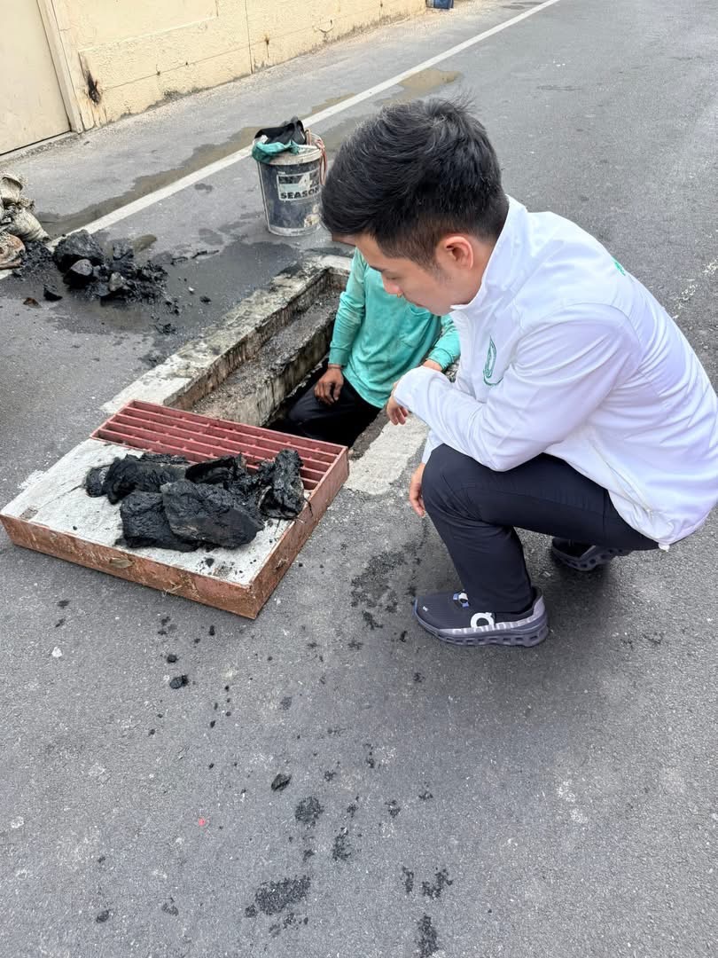 เสร็จจากสภากทม. ลงพื้นที่บางรัก❤️กันต่อครับ