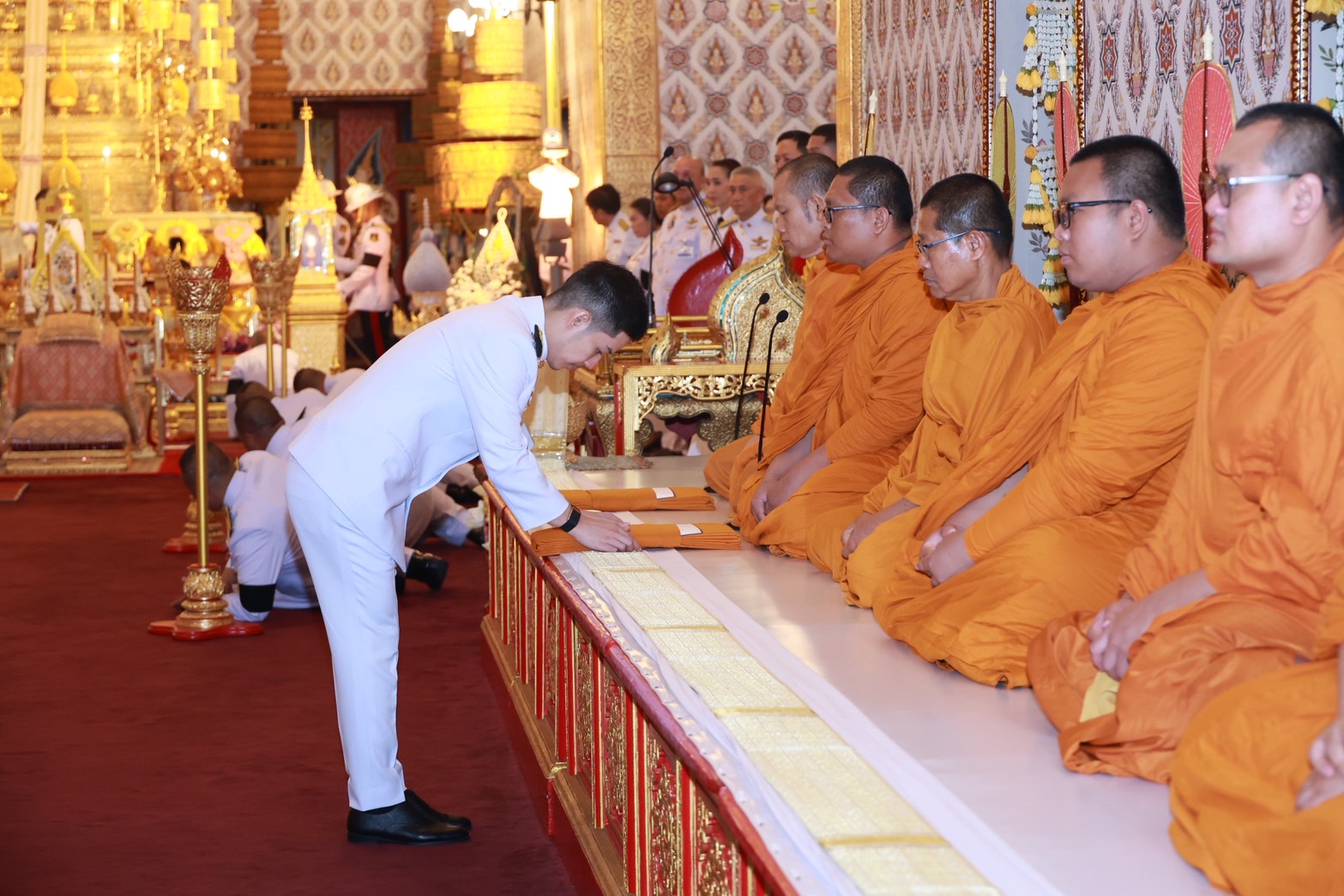 ข้าพเจ้าได้เข้าร่วมพิธีในโอกาสที่กรุงเทพมหานครได้รับพระราชทานพระบรมราชานุญาตให้เป็นเจ้าภาพ การบำเพ็ญกุศลพระพิธีธรรมสวดพระอภิธรรมพระบรมศพ สมเด็จพระนางเจ้าสิริกิติ์ พระบรมราชินีนาถ พระบรมราชชนนีพันปีหลวง