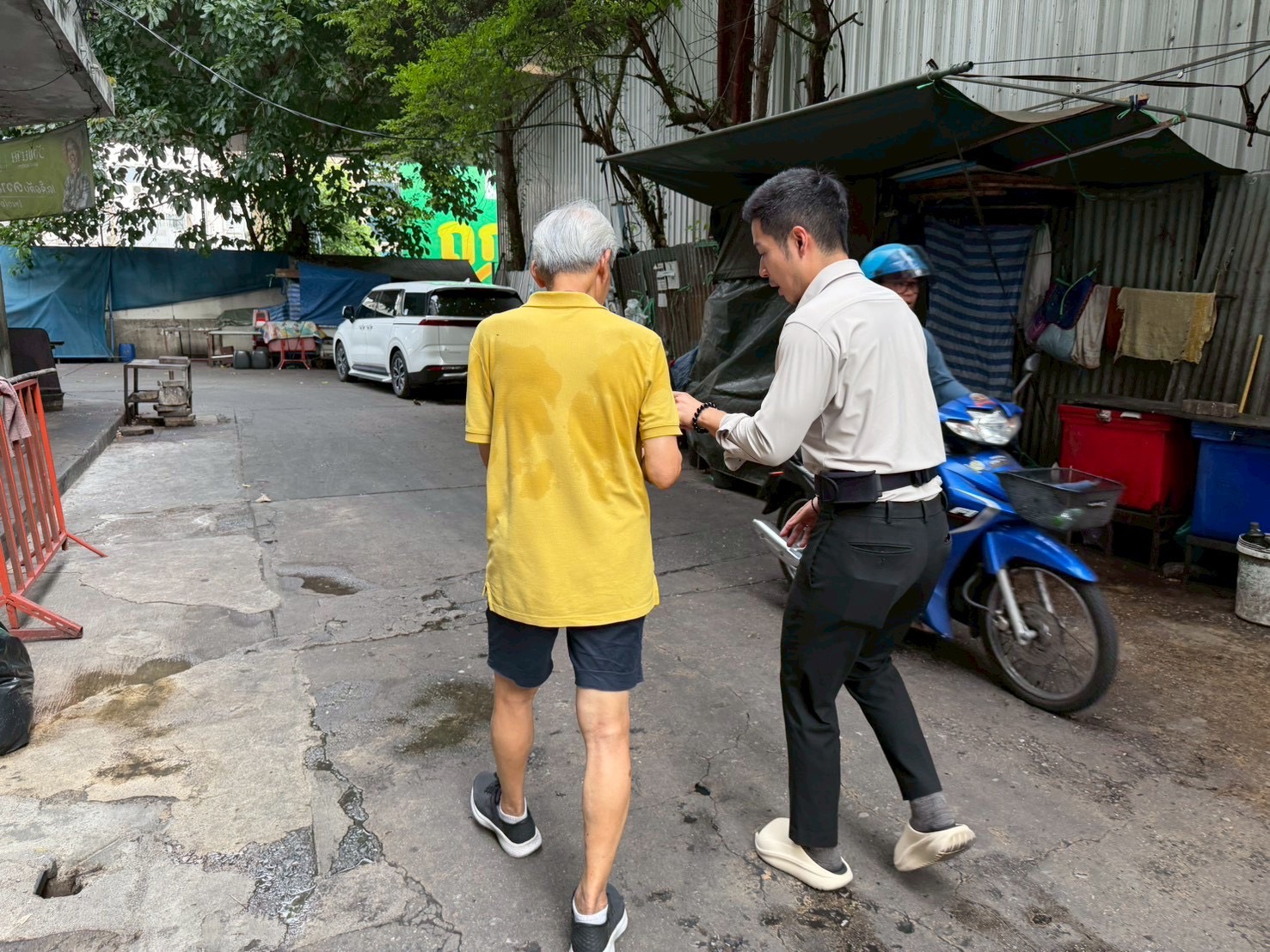 วันนี้ผมลงพื้นที่ติดตามปัญหา “ทางม้าลายขาดหาย”